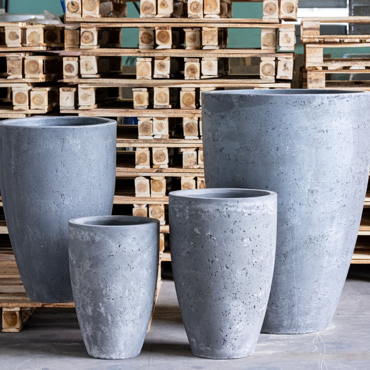 The Vessara Tall Vase Planter — Onyx Dusk Concrete, 100cm